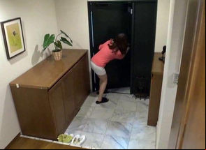 Subtitled mischievous Chinese mom